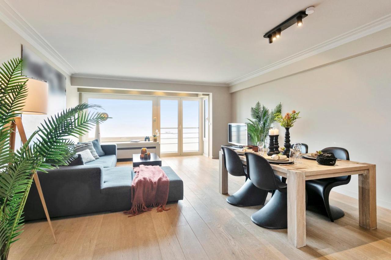 Huswell - Stunning Modern Sea-View Apartment In Duinbergen Knokke-Heist Exterior photo